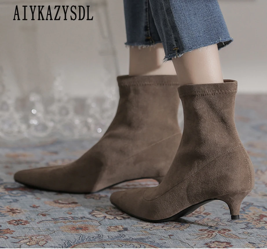 

AIYKAZYSDL 2023 Autumn Winter Faux Suede Flock Ankle Boots Pointed Toe Kitten Low Heel Short Booties Casual Shoes Work Woman