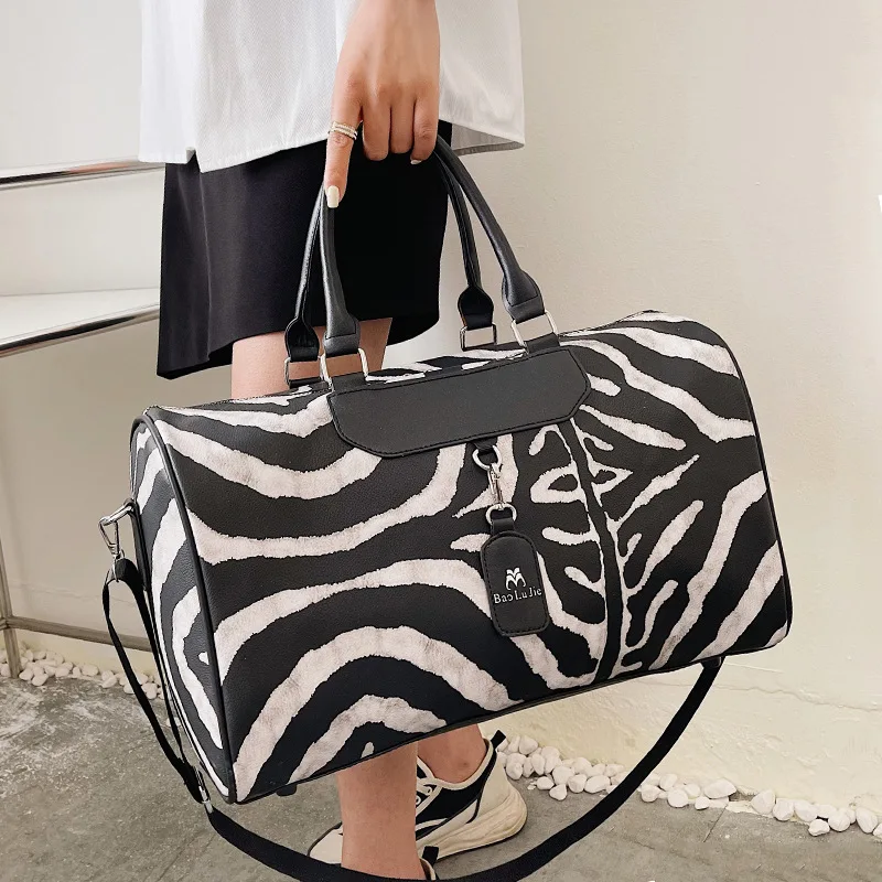 Women's Gym Bag Zebra Cow Pattern Travel Totes Duffle Fashion Sports Fitness Casual Yoga Luggage Handbag Shoulder Bag Baggage