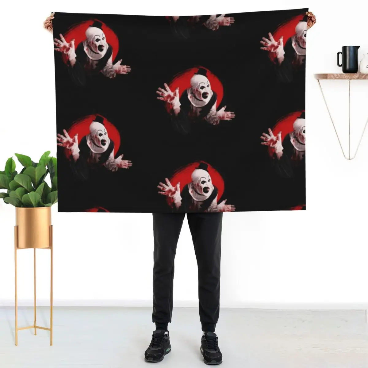 

Art the Clown the creepy waving for you Throw Blanket Foldable Soft Warm Blanket for Outdoor Use