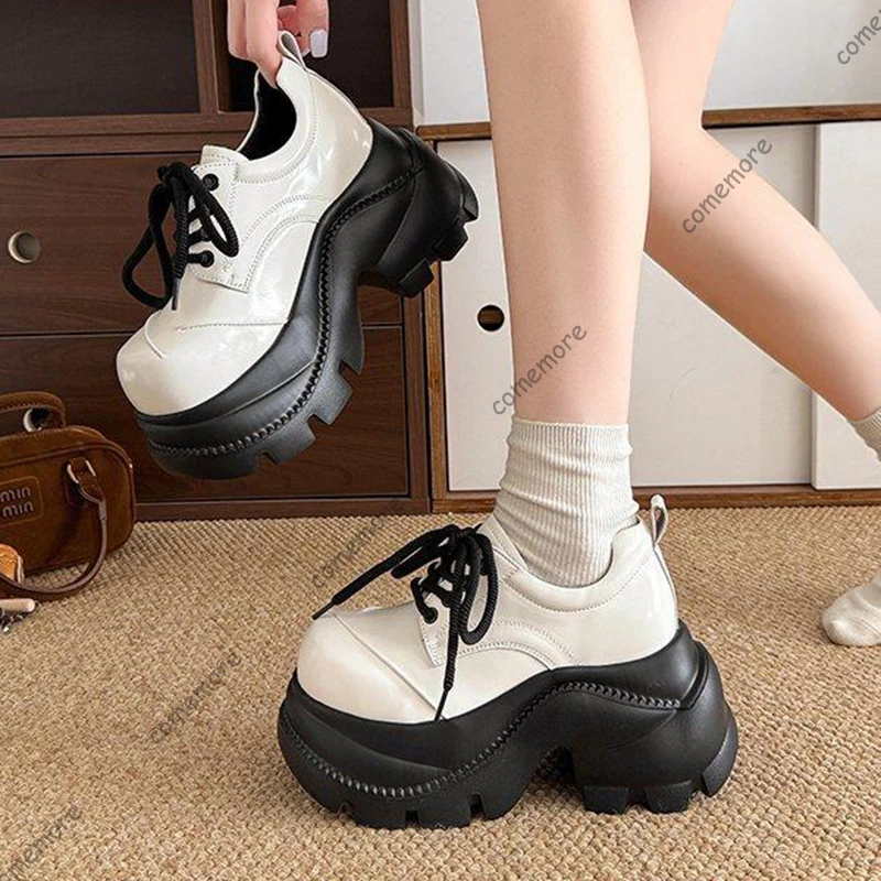 

Comemore Women's Platform Shoes 2026 Spring Autumn Gothic Chunky Sole Leather Sneakers Fashion Heeled Lace Up Vintage Zapatillas