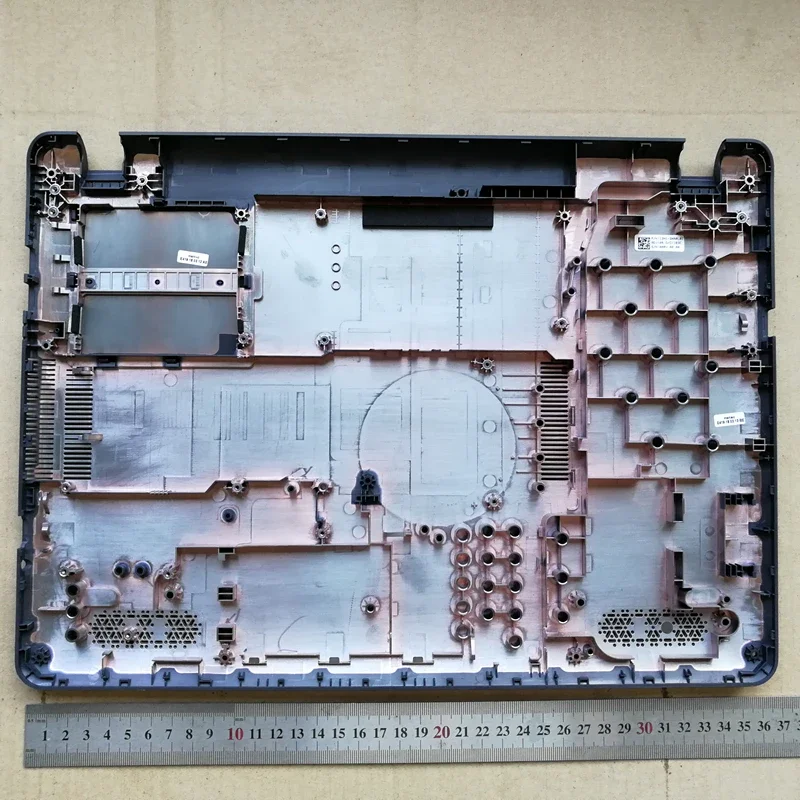 

Новая нижняя крышка корпуса ноутбука ASUS 13N1-3XA0L01