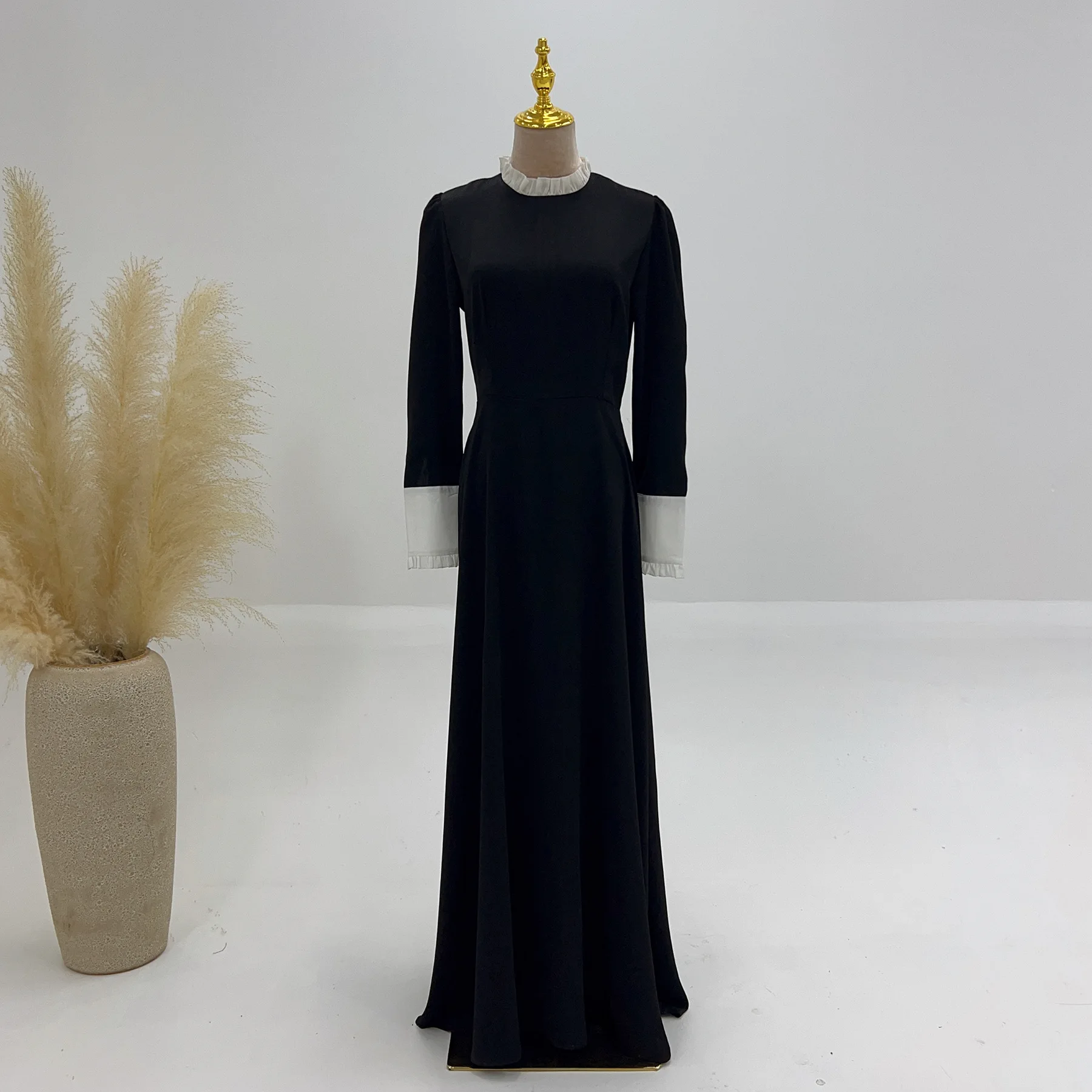 Elegant Vintage Black Abayas para Mulheres, Muçulmanos, Médio Oriente, Dubai Kaftan, Turquia Robe, Ramadan Islamic Clothing, Caftan Gown