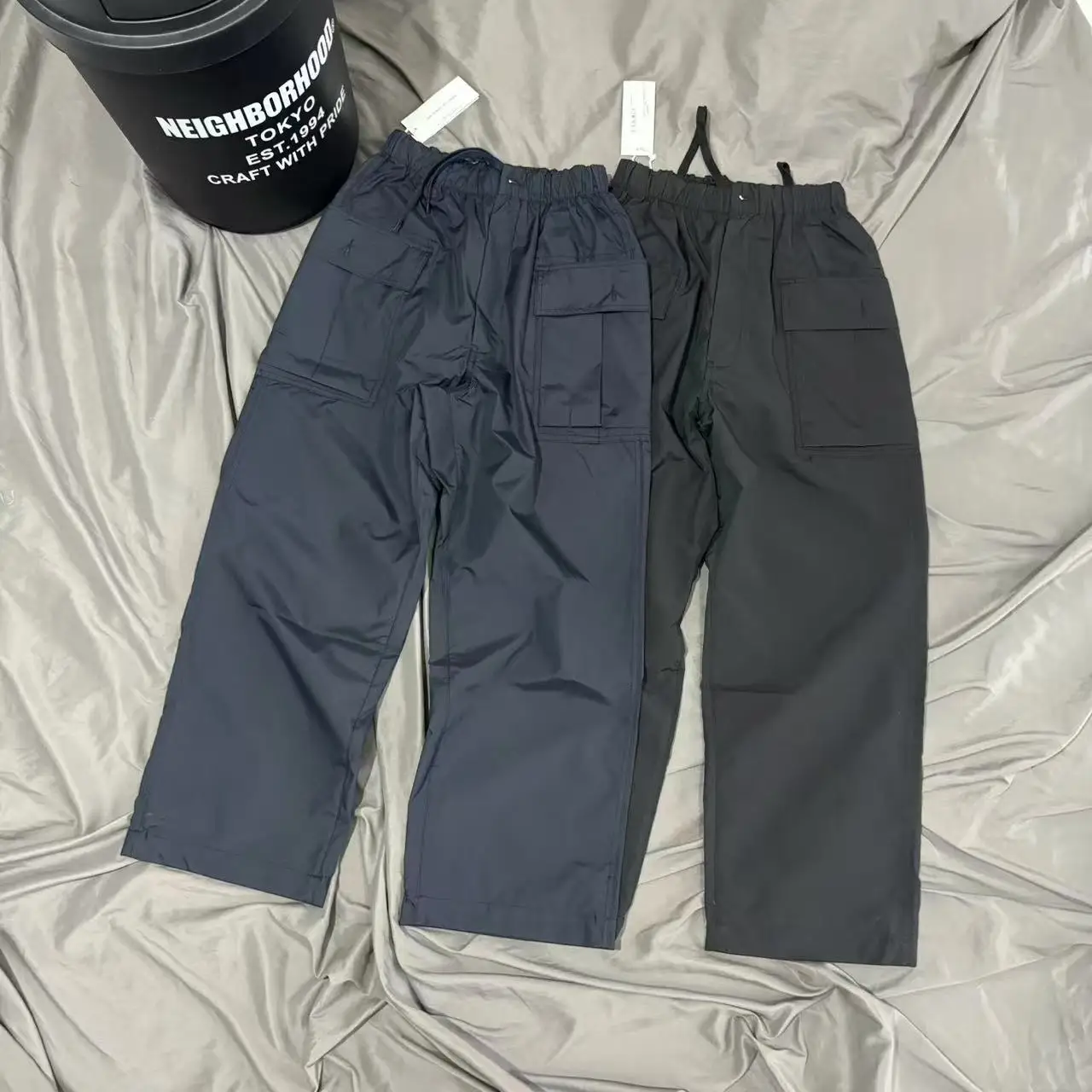 

Outdoor Workwear Loose Fit Long Trousers with Large Pockets Breathable Quick Dry Waterproof Cotton Polyester Straight Leg Pants