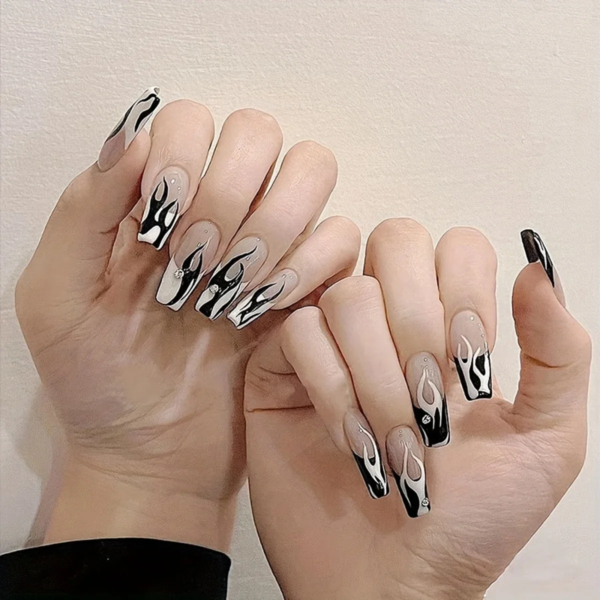 Y2k Style Irregular Silver Thorn Flame Nail Stickers for Neutral Boys Spicy Girls Nail Decoration Decals