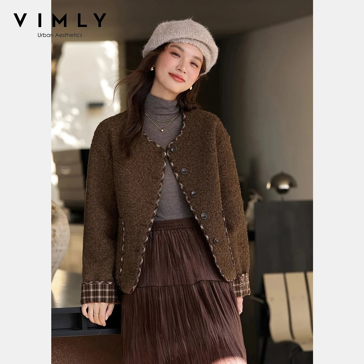 

VIMLY Women's Coat 2025 New Contrast Color Splice Plaid Quilted Short Jacket Retro Round Neck Loose Women Winter Clothing A3395