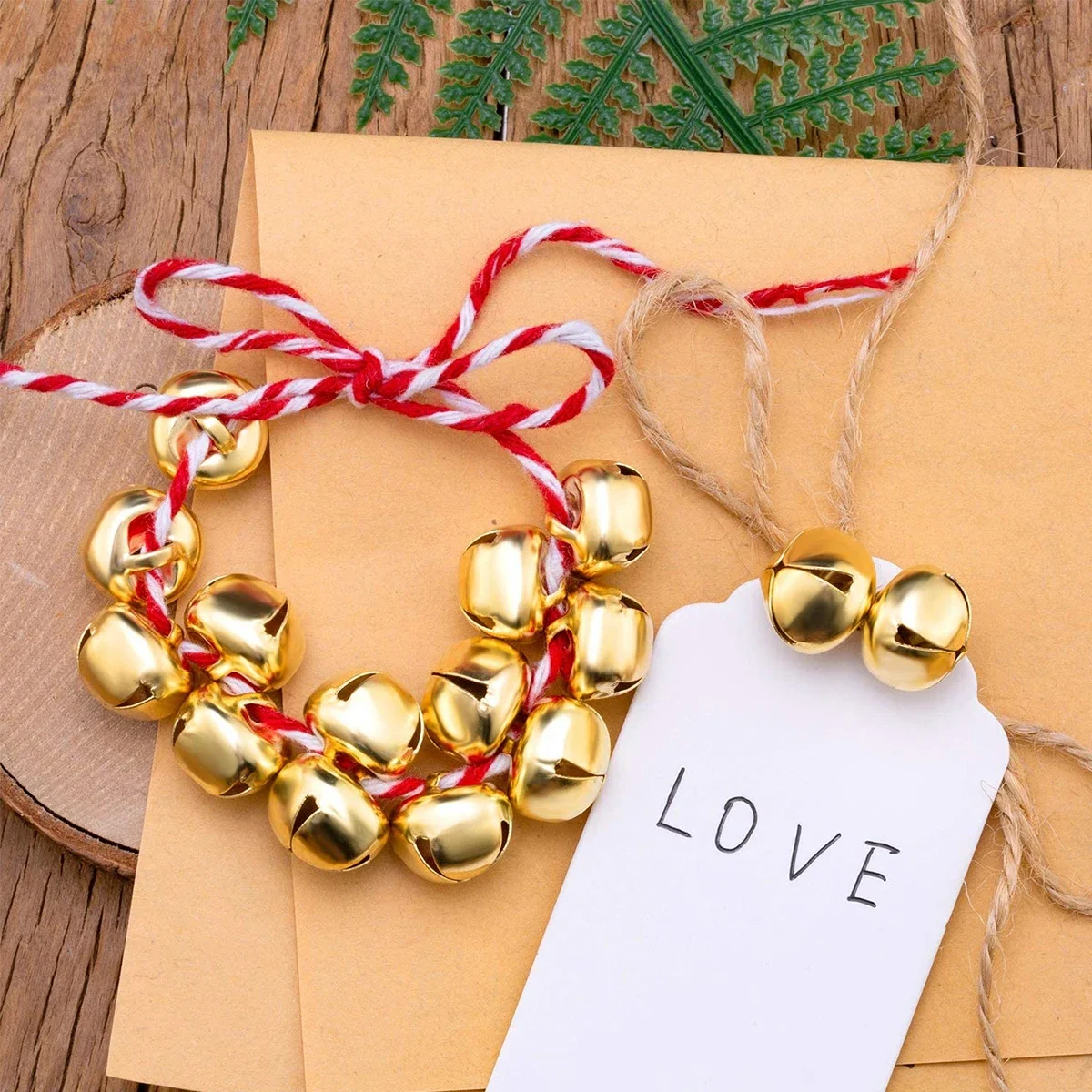 100 Pcs DIY Bells Gold Silver Christmas Jingle Bells for Charms Craft Wreath Wedding Festival Holiday Home Xmas Tree Decoration