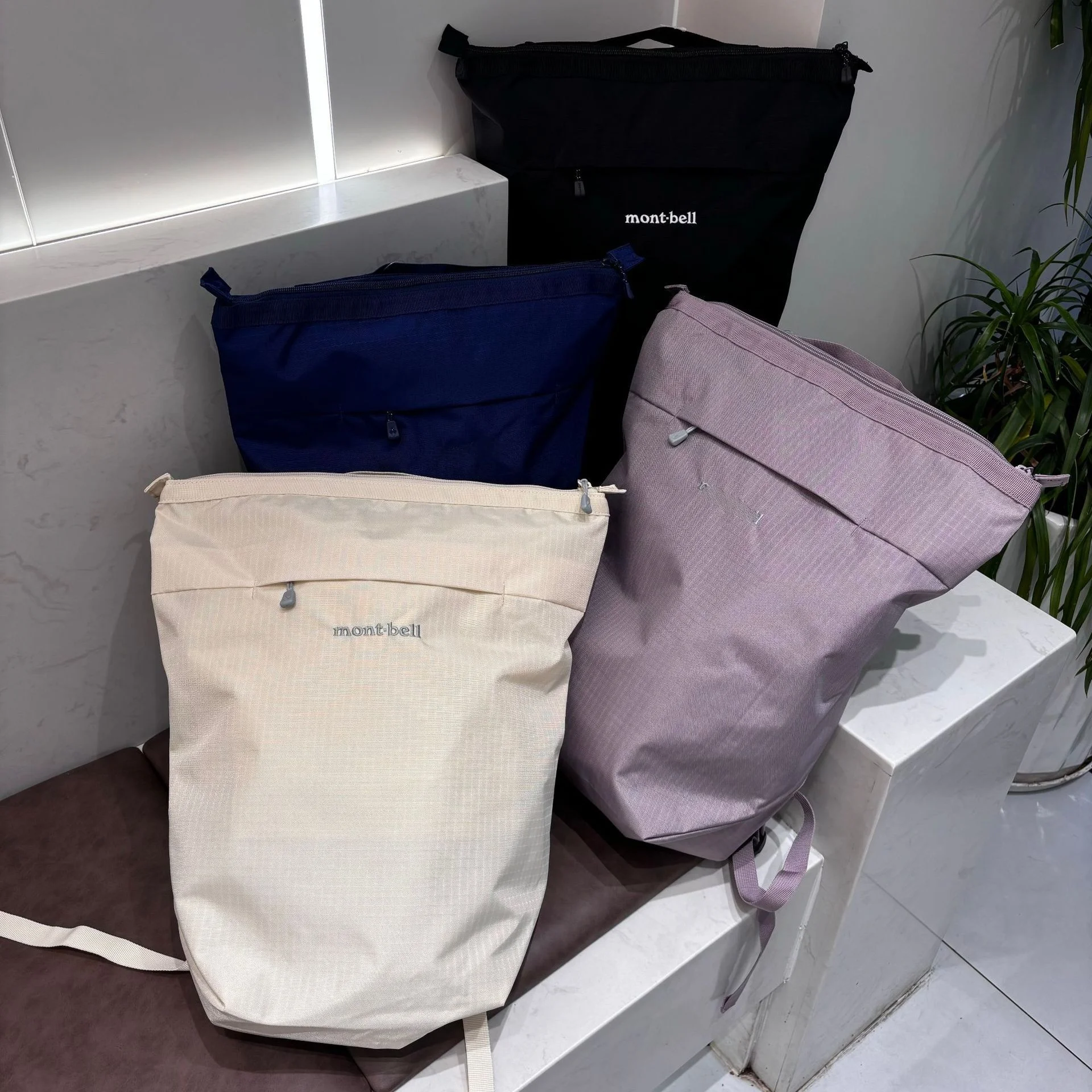 zaino-ultra-leggero-per-arrampicata-all'aperto-borsa-per-computer-unisex-di-grande-capacita-zaino-da-montagna-alla-moda-a-doppia-spalla