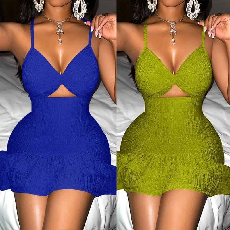 Abito grembiule senza spalline a vita alta da donna con volant ritagliato Estate 2025 Street Style per night club e occasioni di festa