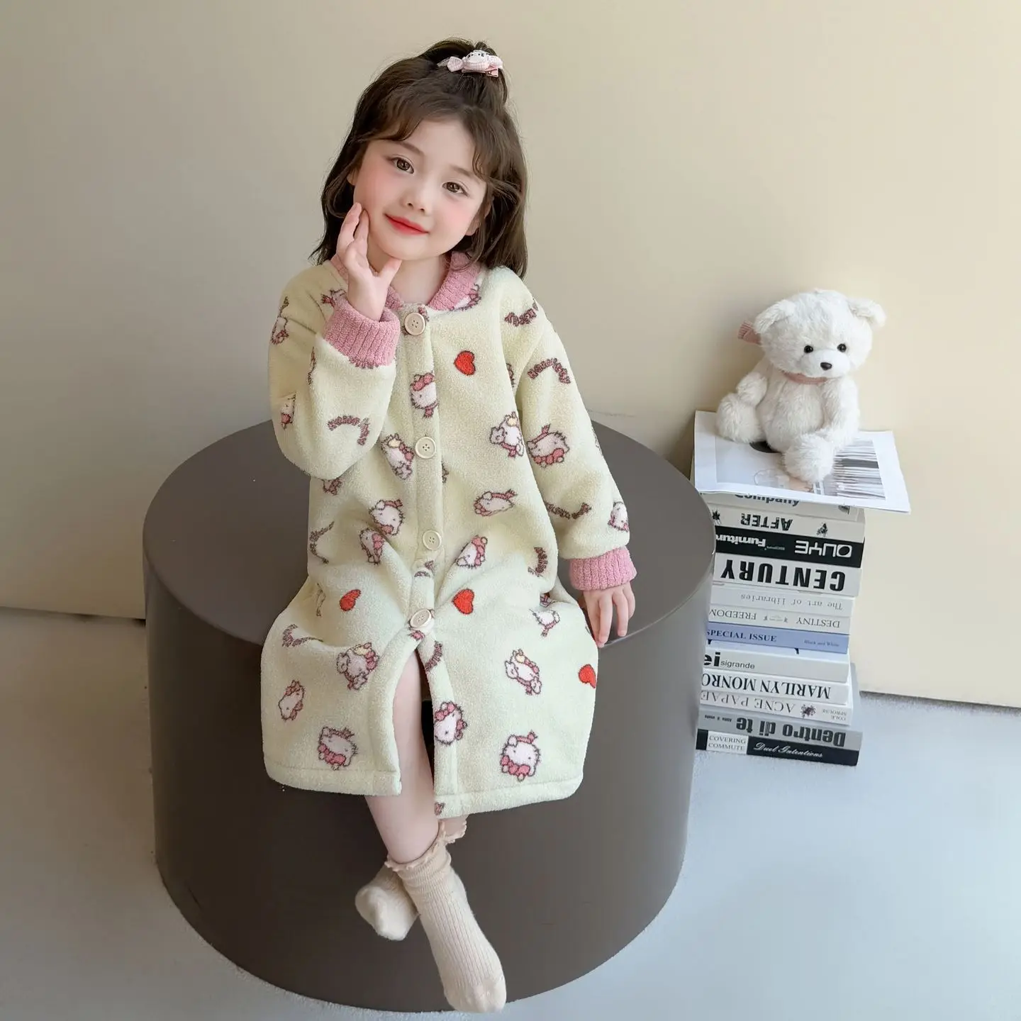 Sanrio Girl Hello Kitty Coral Velvet Pajama Robe Kawaii Children Homewear Anime Student Winter New Thickening Hooded Bathrobe view 4