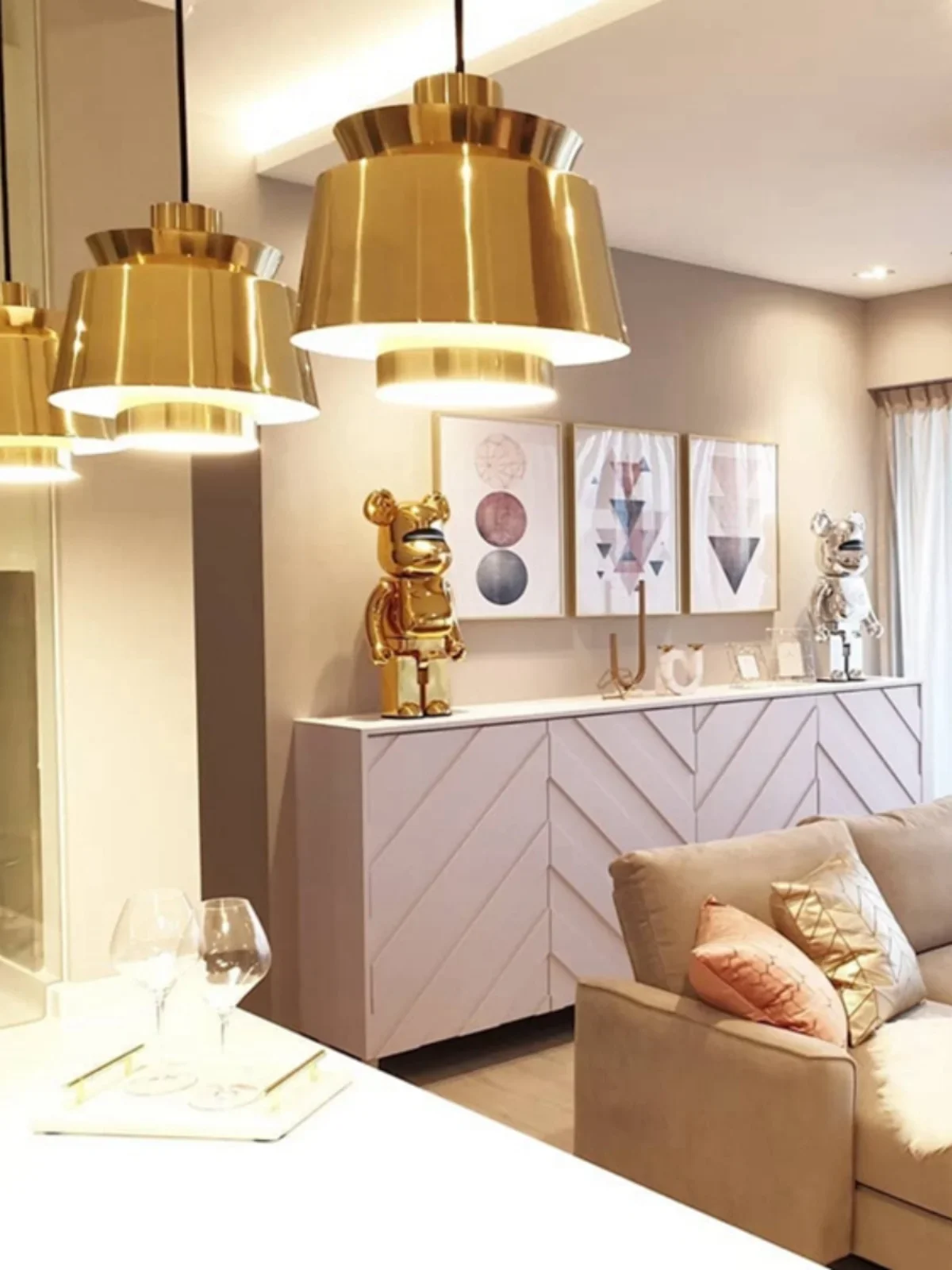 Danish bedroom bedside chandelier Nordic creative personality simple designer metal restaurant bar small hanging lamp