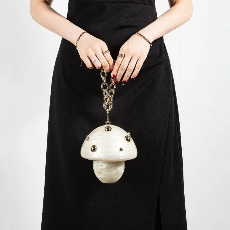 新しいファッショナブルなキノコデザインの女性のチェーンショルダーバッグ小さなレジャーハンドバッグ財布アクリル女性パーティーイブニングクラッチ