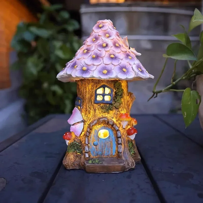 Outdoor Solar Garden Garden Ornament Statue Tree House Night Light Resin Crafts House Decorative Light