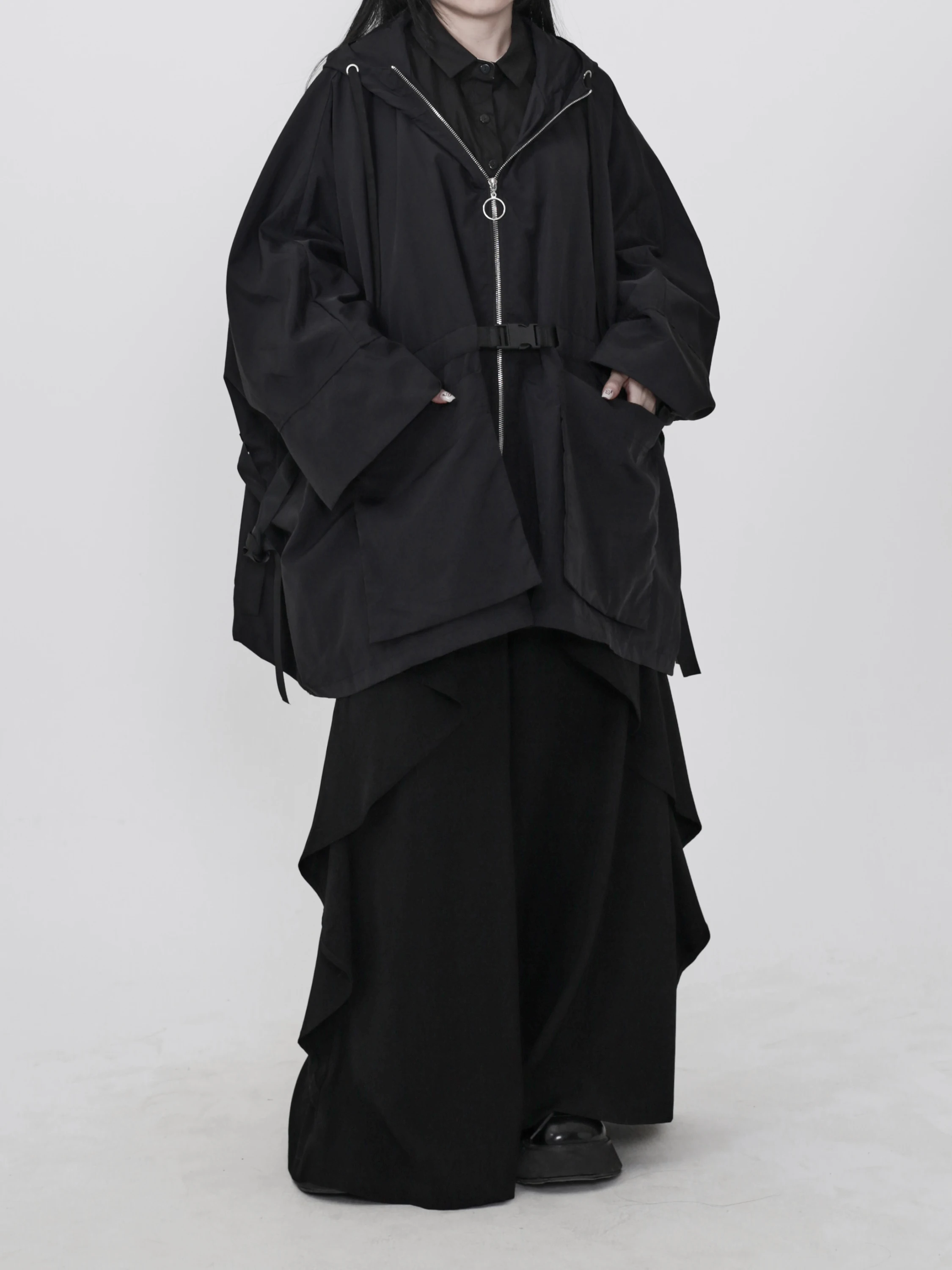 

Outdoor Functional Hooded Mid-Length Black Windbreaker Women's Loose Zipper Personality Trendy Jacket Commute Simple Style