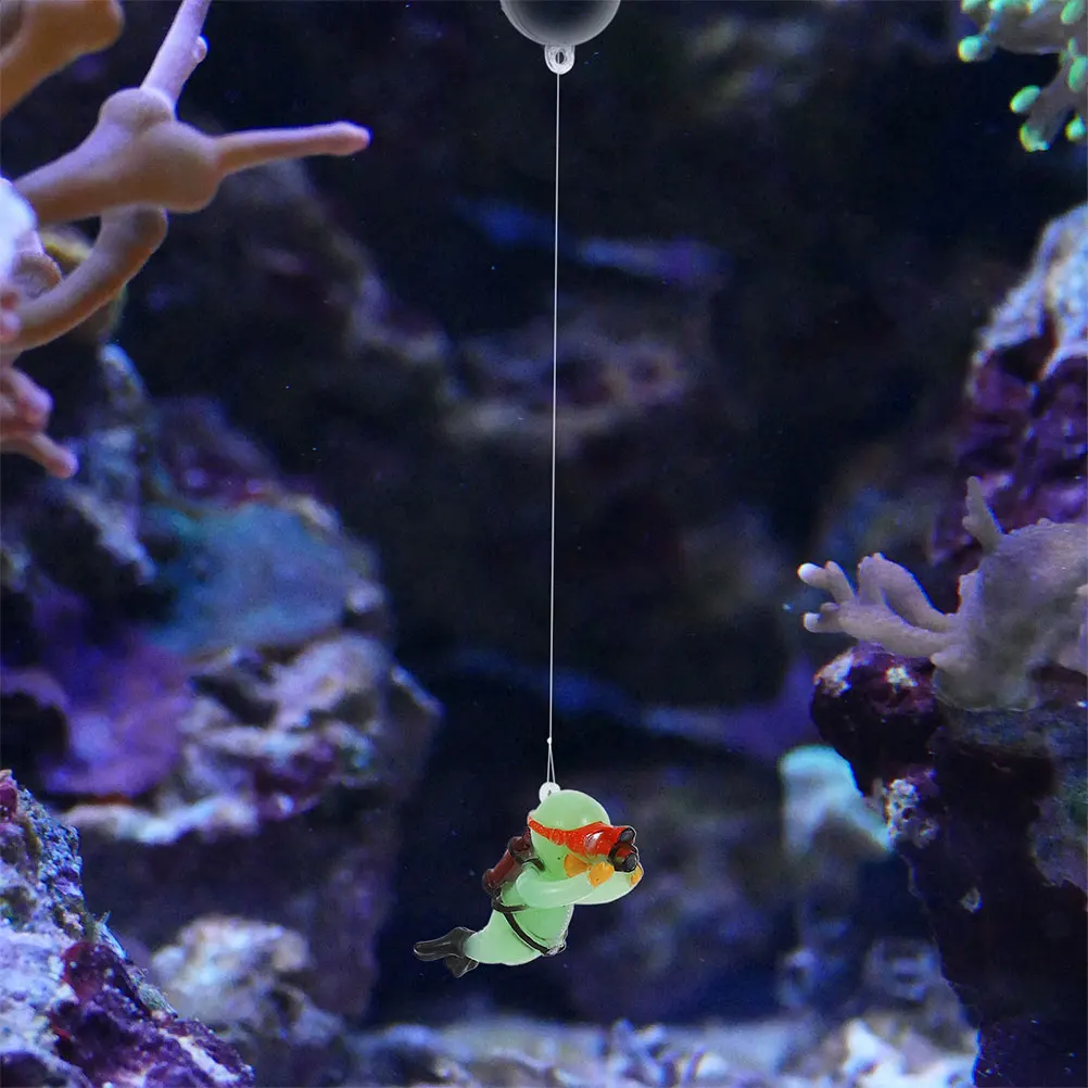 

2 Pcs Floating Diver Fish Tank Decorations PVC Safe Material Unique Design Aquarium Accessories Enhance Environment