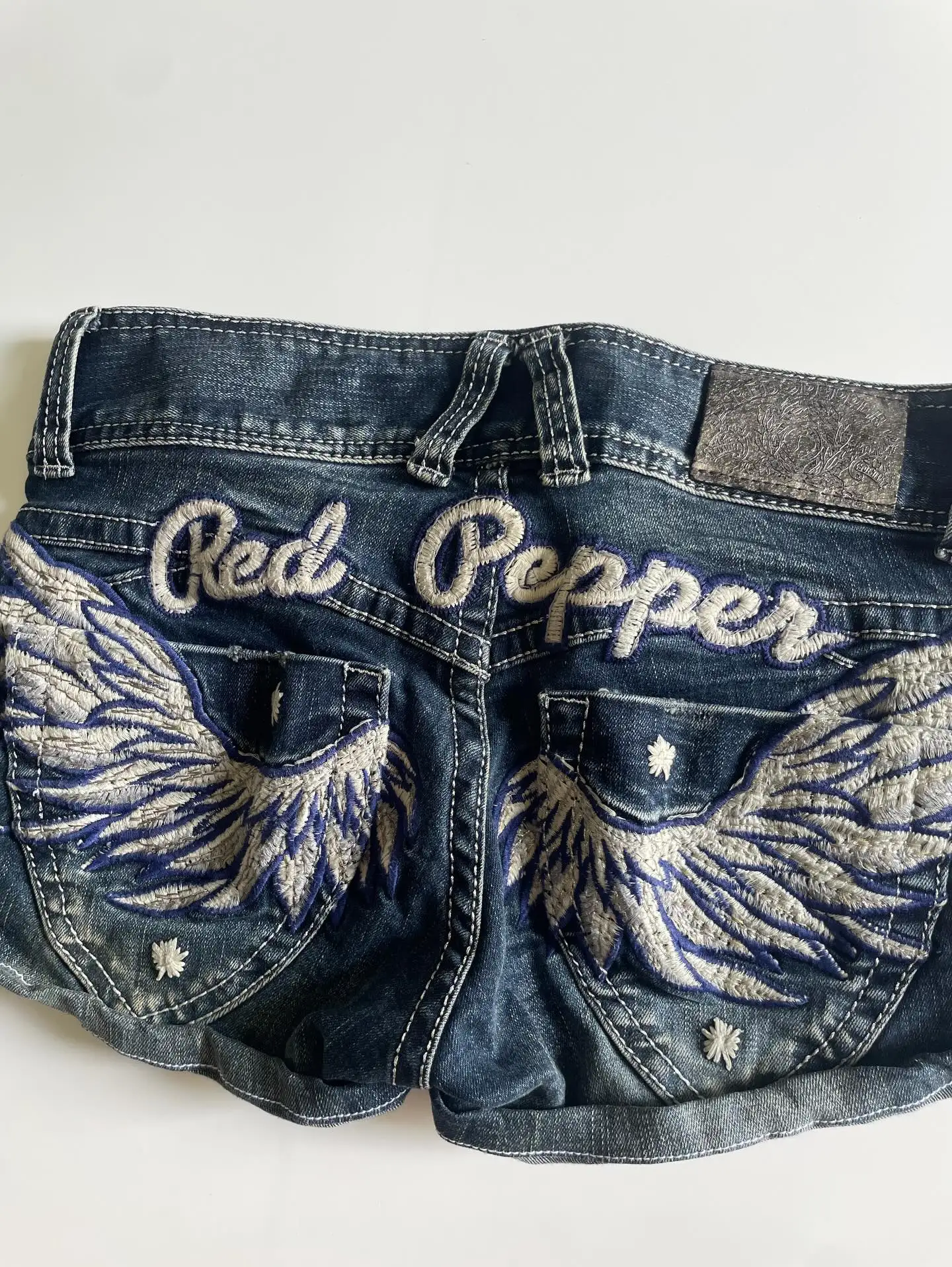 Y2K Vintage Wing Embroidery Denim Shorts Japanese Harajuku Hottie Low Waist Slim Mini Jean Shorts