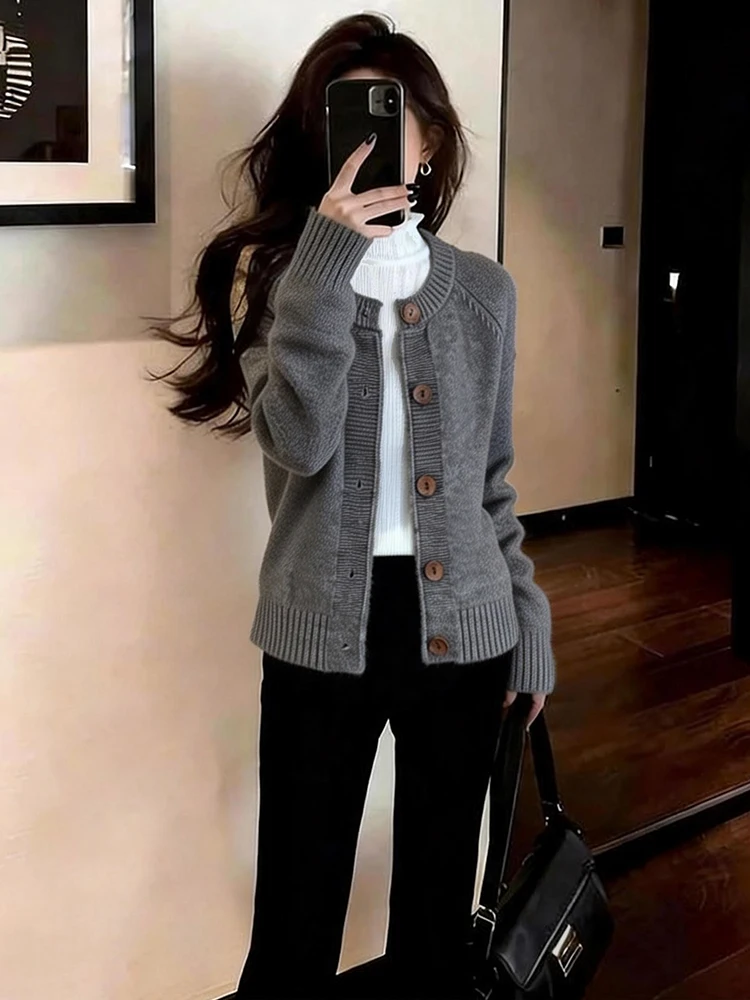 

Простой стильный трикотажный джемпер с круглым вырезом для женщин, модный, весенне-осенний, новинка, молодежный, мягкий, повседневный, прямой крой, длинный рукав