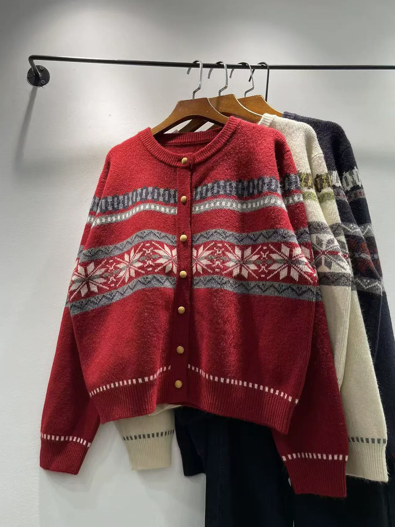 

2026 Christmas sweater Mori girl style Japanese fashion red snowflake print sweater cardigan for women knitwear outwear