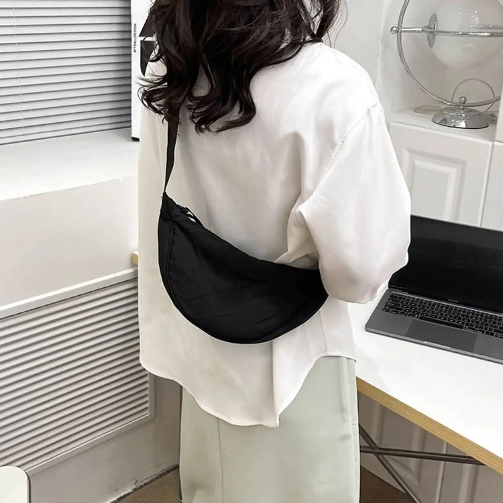 Fashion Nylon Hobos Crossbody Bag Handbag Underarm Bag Half-moon Bag Korean Style Large Capacity Single Shoulder Bags Unisex