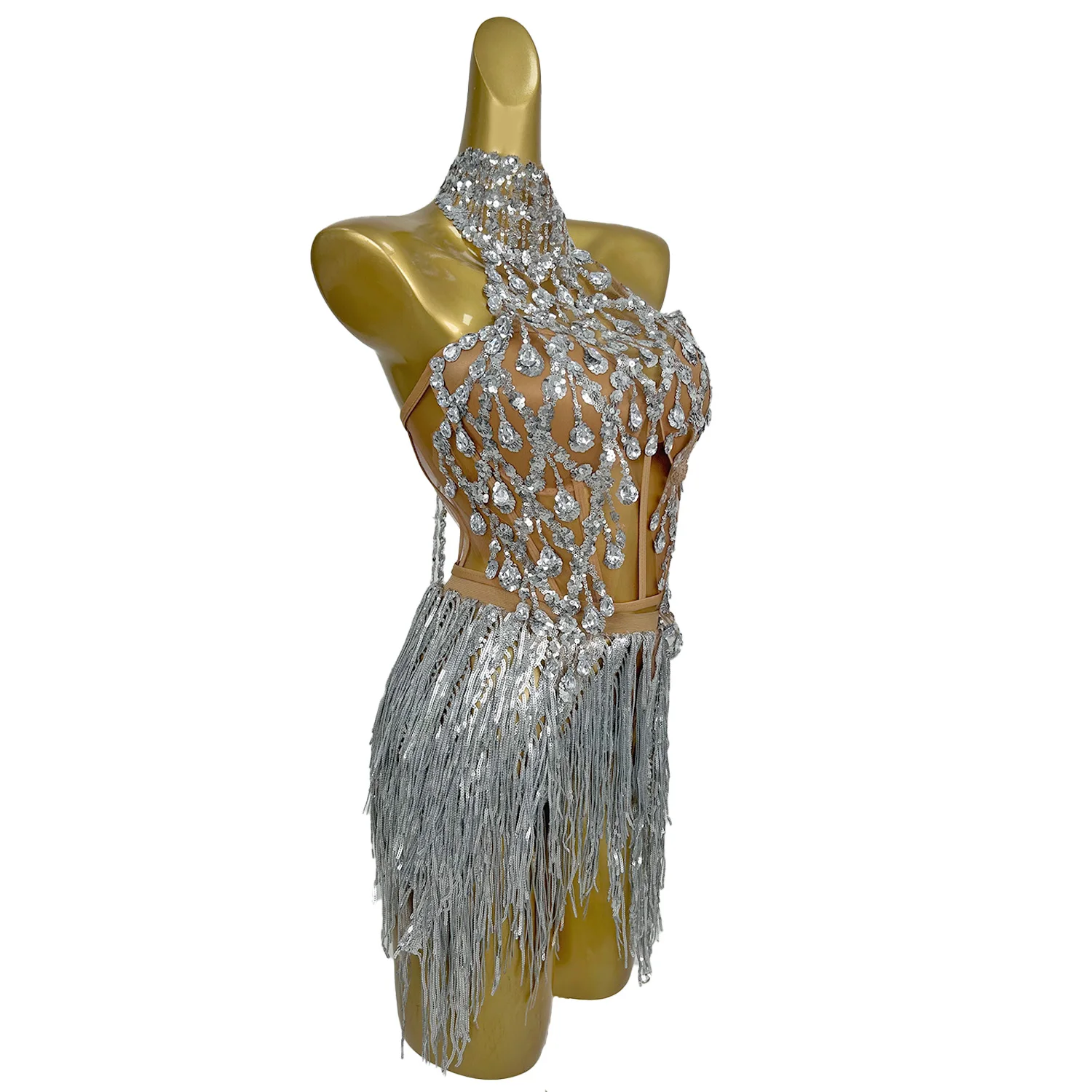 ชุดเซ็ต 2 ชิ้น เสื้อครอปท็อปประดับคริสตัลและเลื่อมวิบวับ พร้อมกระโปรงมินิสเกิร์ต แต่งพู่ห้อย เหมาะสำหรับงานวันเกิด งานปาร์ตี้ งานแสดงบนเวที ชุดเต้นลาตินอเมริกัน