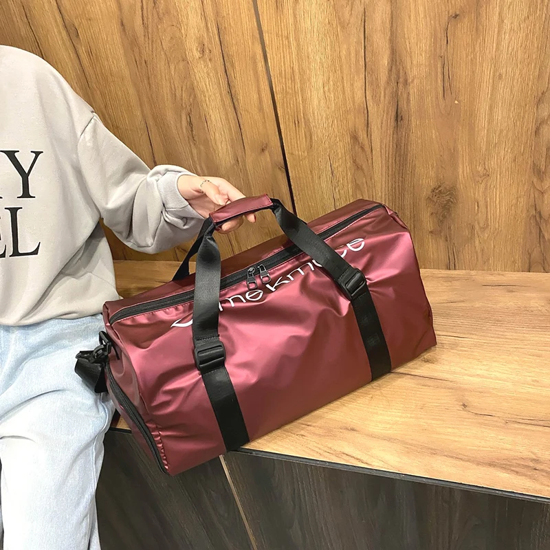 Borsa da viaggio portatile per brevi distanze con separazione asciutta e bagnata Borsa da fitness per yoga sportiva a spalla di grande capacità