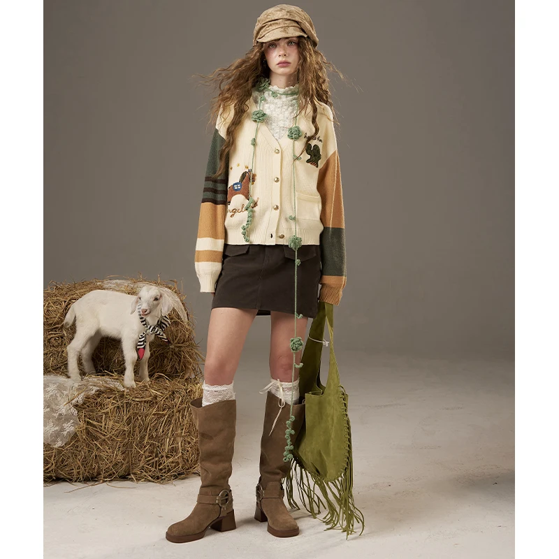 ELFSACK 2025 Autumn New Arrivals Classic Daily Slimming Long Sleeves Thin Version Lace Shirt For Woman