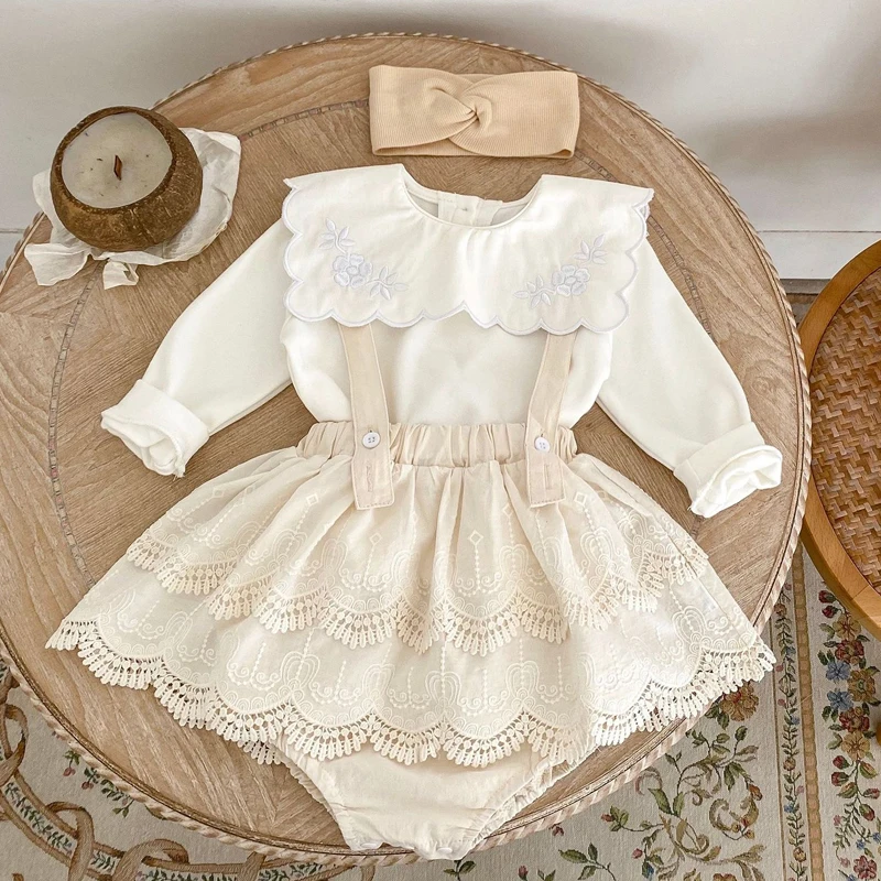 New autumn baby clothing, 0-5 year old female baby, embroidered big collar base T-shirt