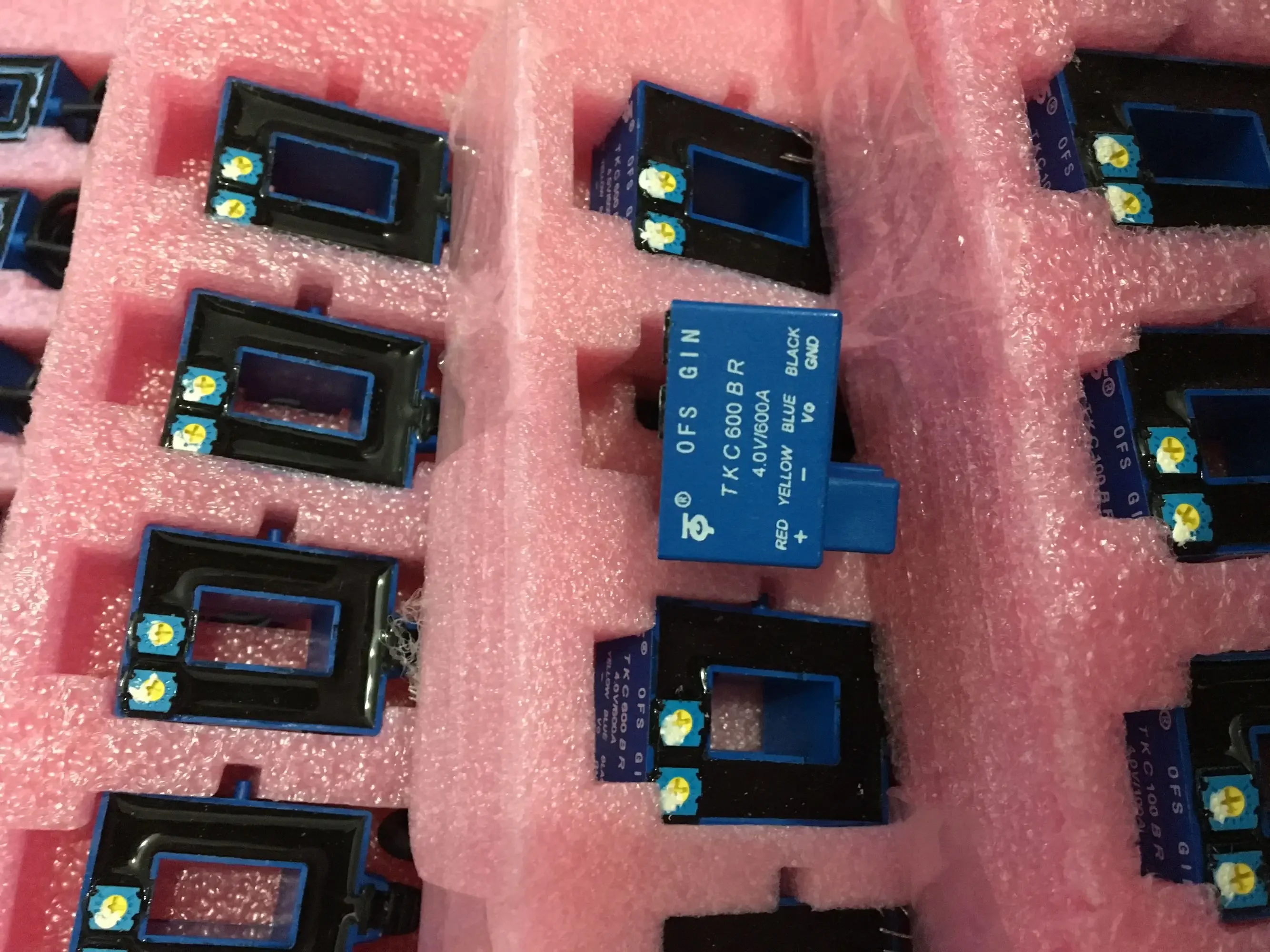 TKC100BR TKC200BR TKC300BR TKC400BR TKC500BR TKC600BR Halle Aktuelle Sensor