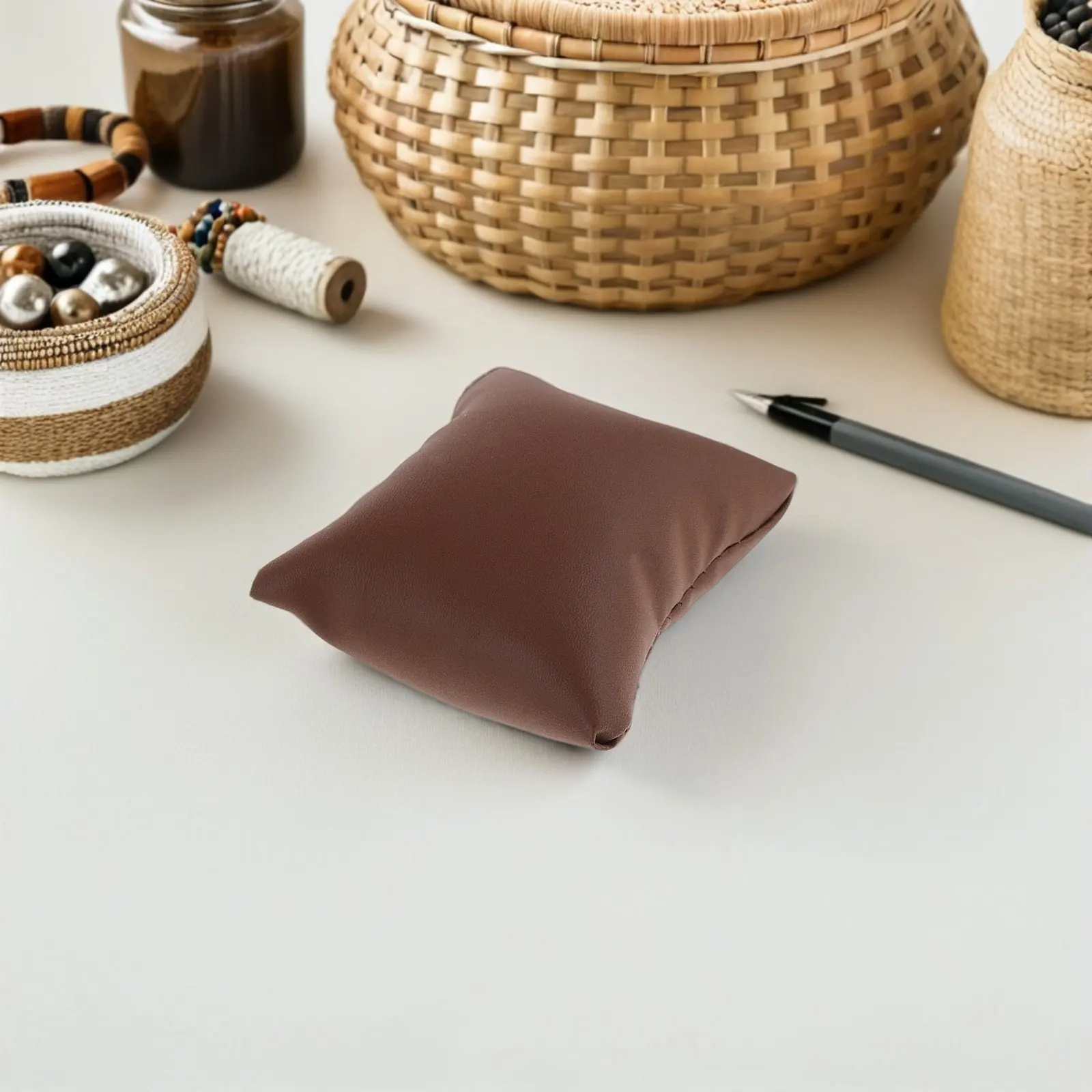 

10Pcs Soft Watch Pillow Box PU Jewelry Display Cushion for Delicate Watch Accessories Bracelet Organizer Small Pillow