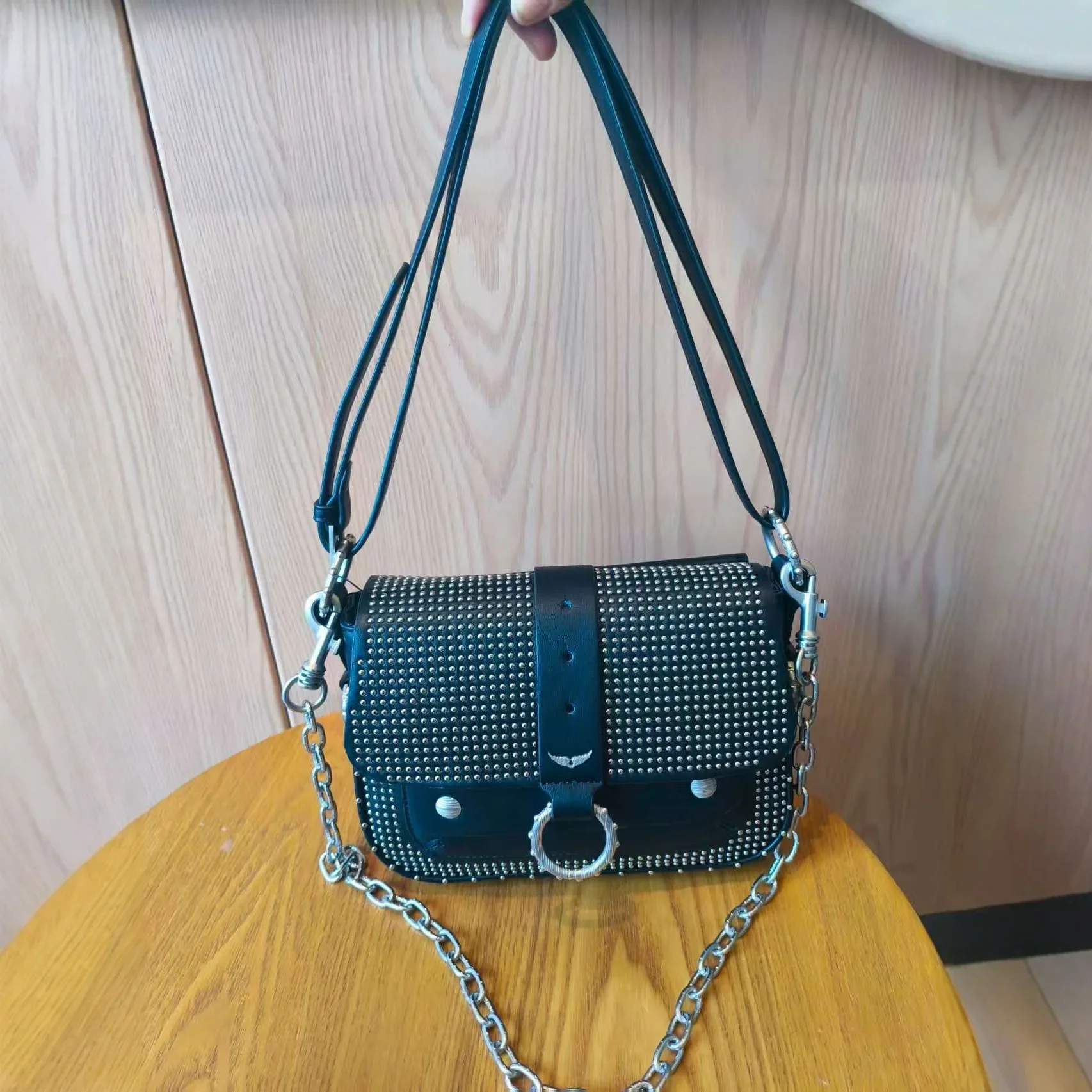 المألوف برشام سلسلة صغيرة مربع حقيبة المرأة واحدة الكتف حقيبة كروسبودي نمط جديد تنوعا الشارع الاتجاه حقيبة