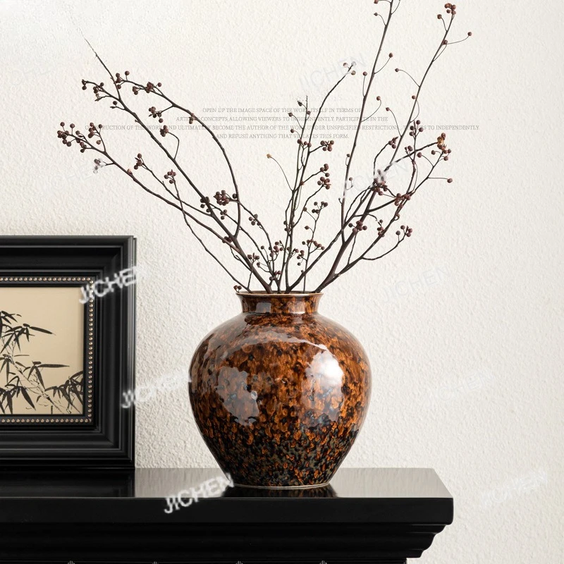 

Новая китайская высококачественная керамическая ваза с глазурью, изготовленная в печи, в ретро-стиле, с позолотой и ручной росписью, для декора дома.