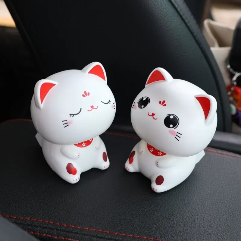 Solar Lucky Cat Car Ornaments Car Dashboard Center Console Cute Fortune Cat Nodding Ornament Car Interior Decoration Accessories