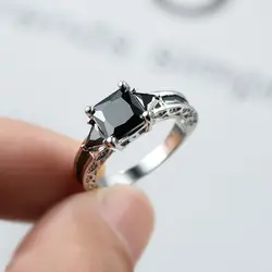 Cubic Zirconia Black Red Zircon Ring Luxury Vintage Gemstones Stone Ring Chunky Rectangular Exquisite Engagement Ring Girls