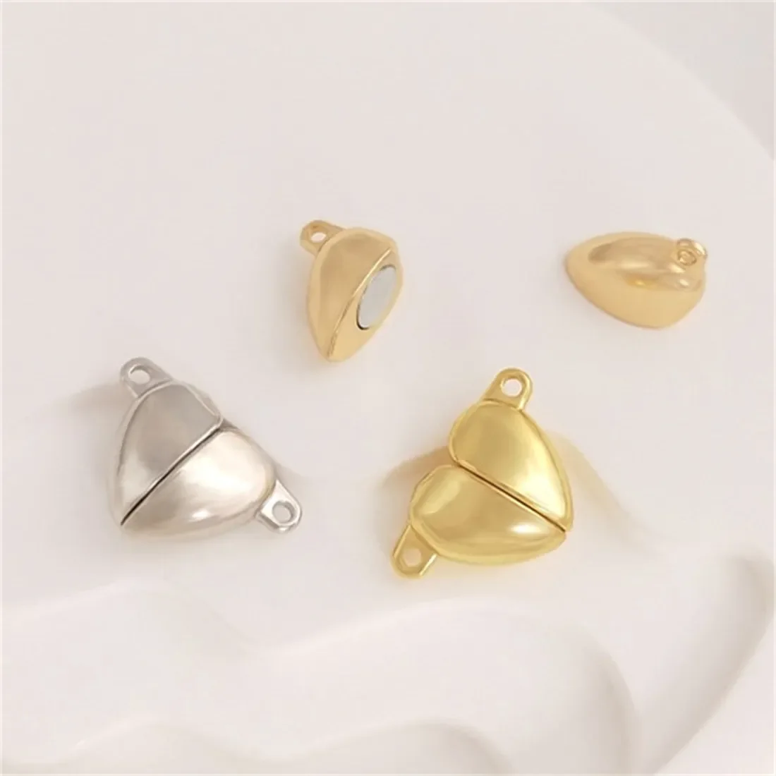 Magnetic Buckle 14K Gold Peach Heart Magnetic Buckle Heart Shaped Magnetic Connection Buckle DIY Necklace Closing Accessories