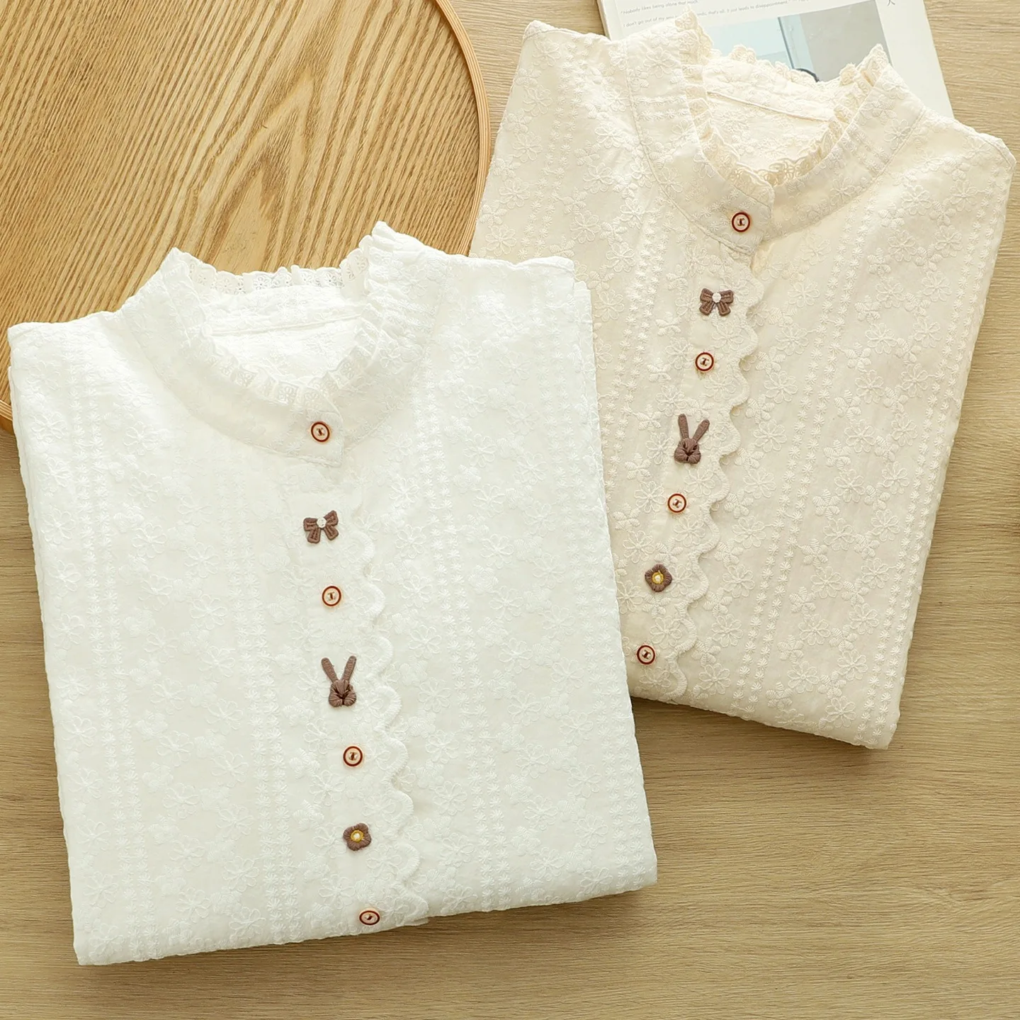 

Высококачественная женская блузка из 100% хлопка, корейская кружевная рубашка с воротником-стойкой и длинными рукавами, женские художественные маленькие свежие блузки, топы