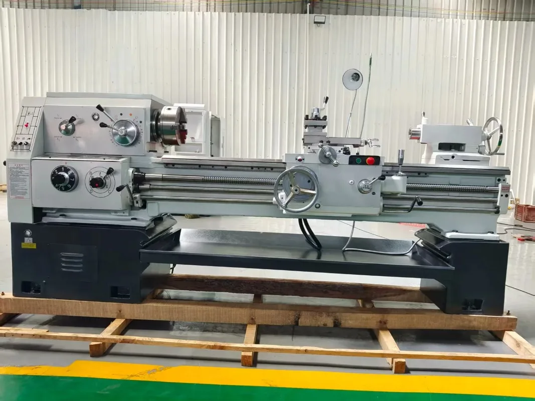 China 2000mm  Horizontal Metal Lathe CA6140 380V New 7.5KW 4 Tool Posts