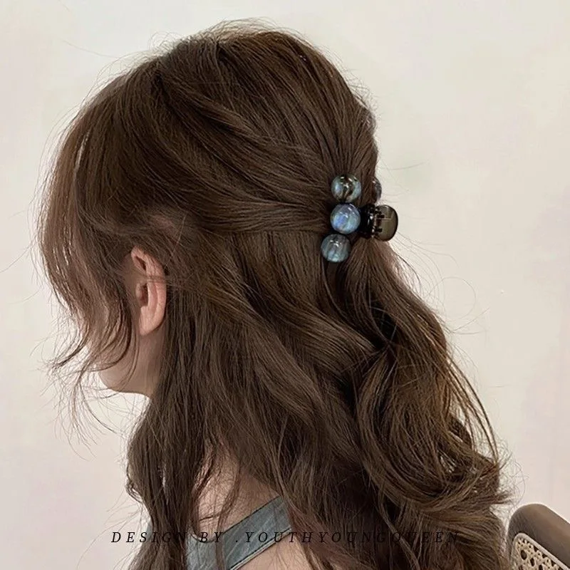 Gradient Beads Hair Claw Small Women Hair Crab Clip Geometric Acrylic Ponytail Hairpin Shark Clip Fashion Hair Clip Accessories