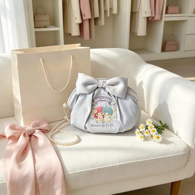 Kawaii Little Twin Stars Shell Makeup Bag New Japanese Anime Cartoon Character Multifunctional Zipper Storage Bag Friend's Gift