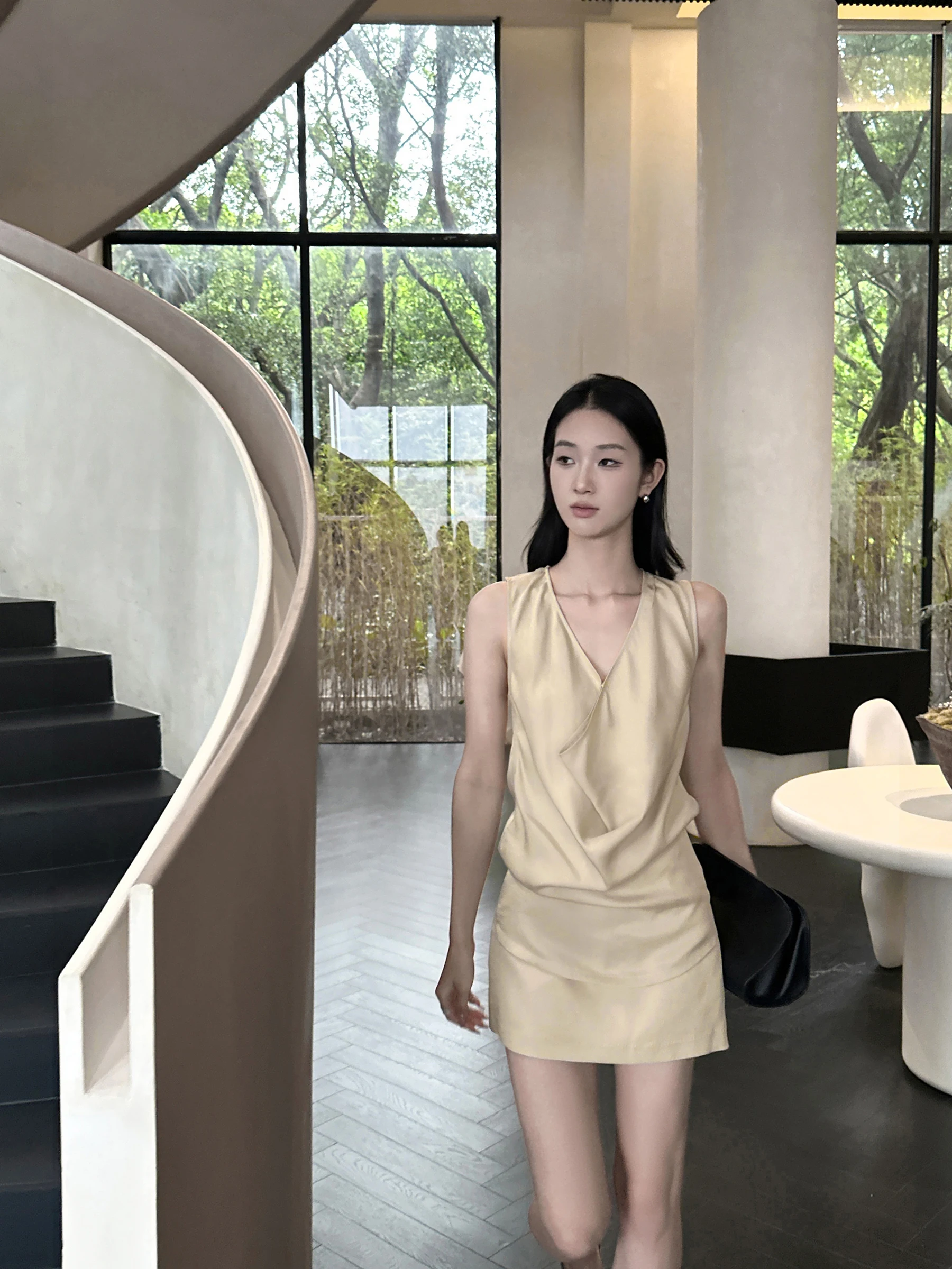 

Комплект из топа и юбки 5werkwen Elely Simple Svel, льняной костюм из двух предметов, осенняя мода для женщин в 20-летнем возрасте