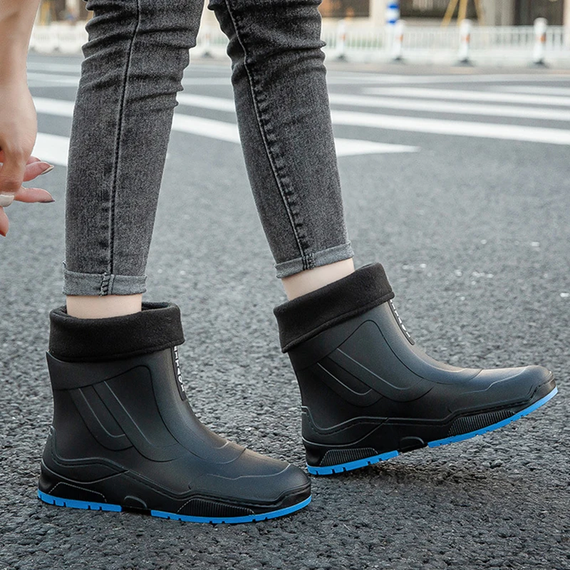 Fashion Outdoor Rain Boots Unisex Slip On Waterproof Rain Shoes New Working Shoes Fishing Boots Women Rain Boots Rubber Shoes