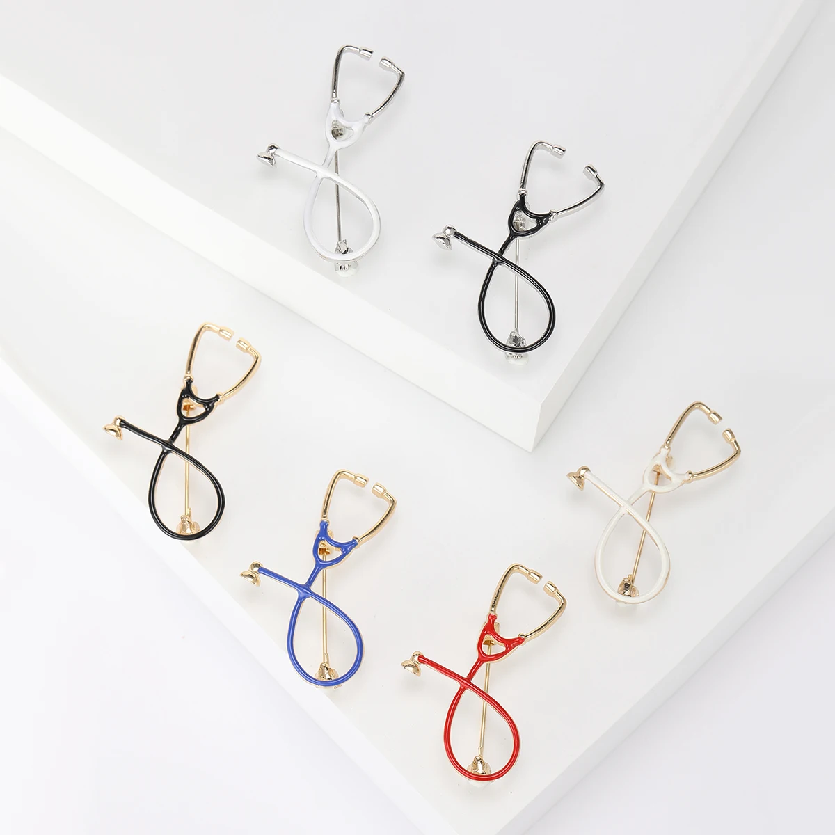 Beautiful Enamel Stethoscope Brooches for Women Unisex Medical Pins Multi-color Office Party Accessories Gifts