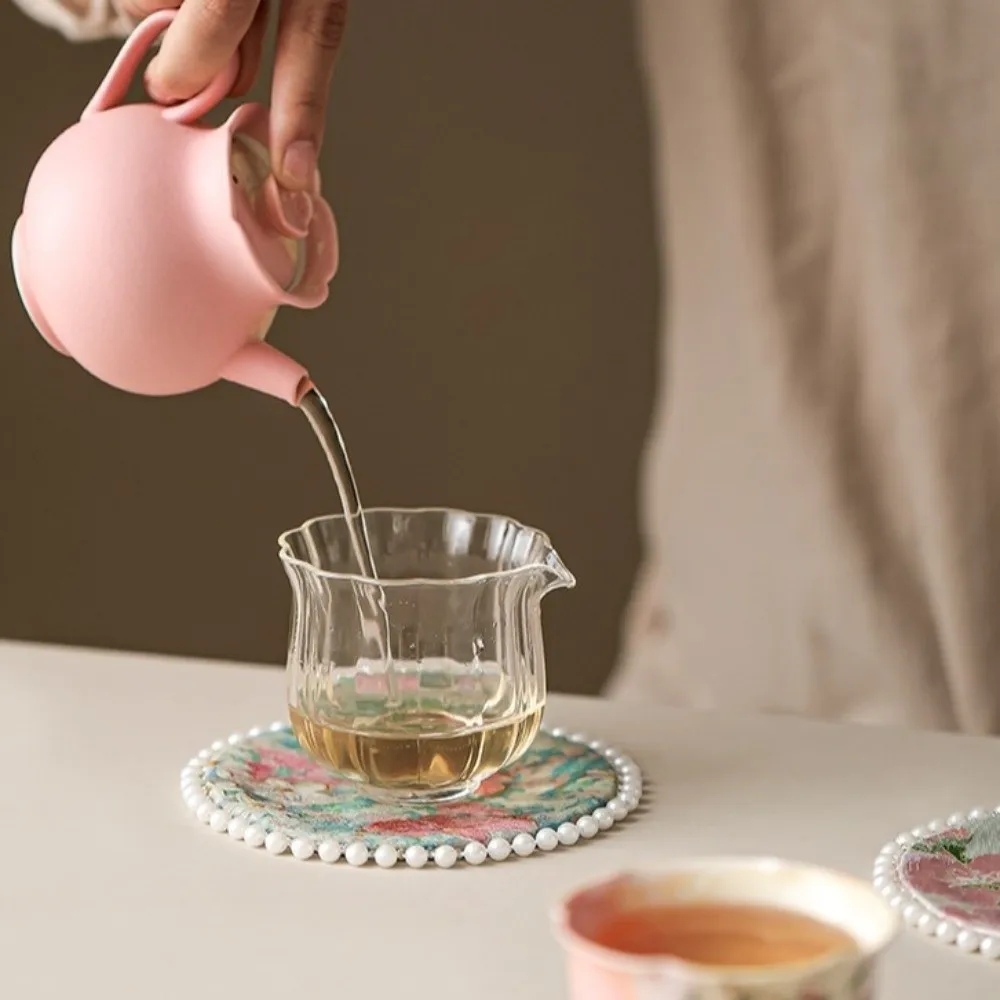 Butterfly Vintage Pearls Edge Coaster Cloth Tabletop Protection Brocade Cup Mat Soft Elegant Teapot Mat Photography Props