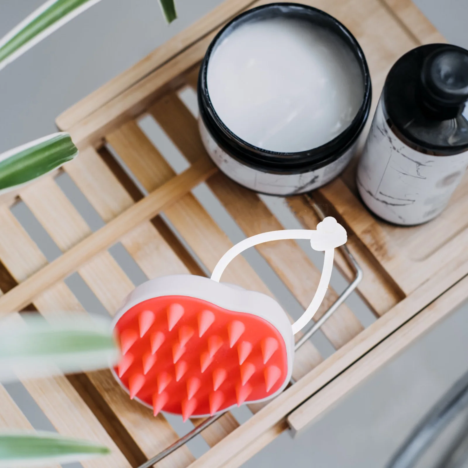 

4 pcs Shampoo Brush Rope Silicone Elastic Cord Anti-fall Strap Shower Bath Hair Brush Lanyard Easy Storage Cleaning