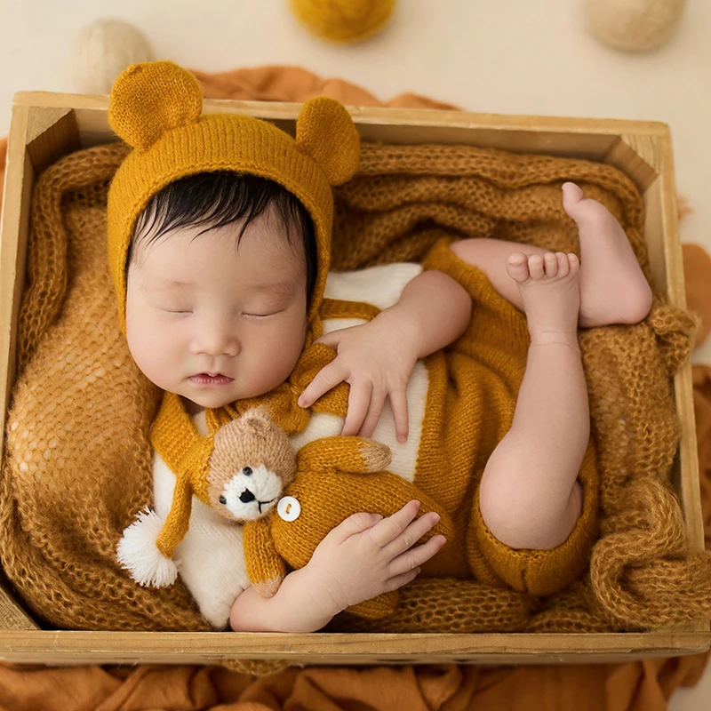 Newborn Photography Props Knitted Small Bear Photo Costume Crocheted Jumpsuit + Hat 2pcs/Set Studio Infant Cute Shotoing Costume