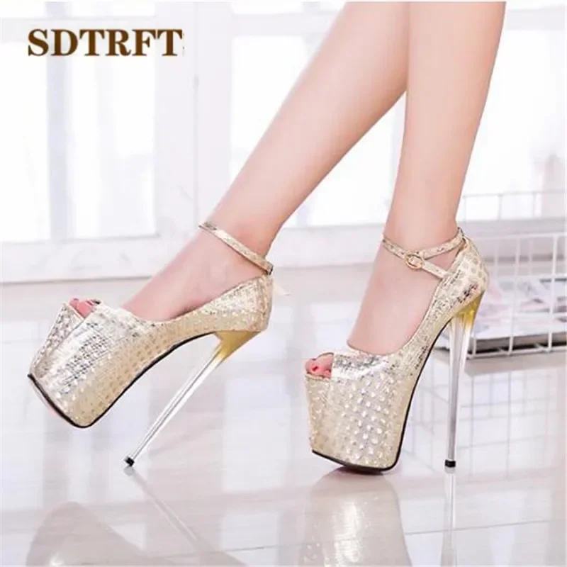 SDTRFT الصيف الكاحل حزام الصنادل منصات الزفاف أحذية امرأة 20 سنتيمتر رقيقة عالية الكعب مثير اللمحة تو مضخات الحفلات انخفاض الشحن