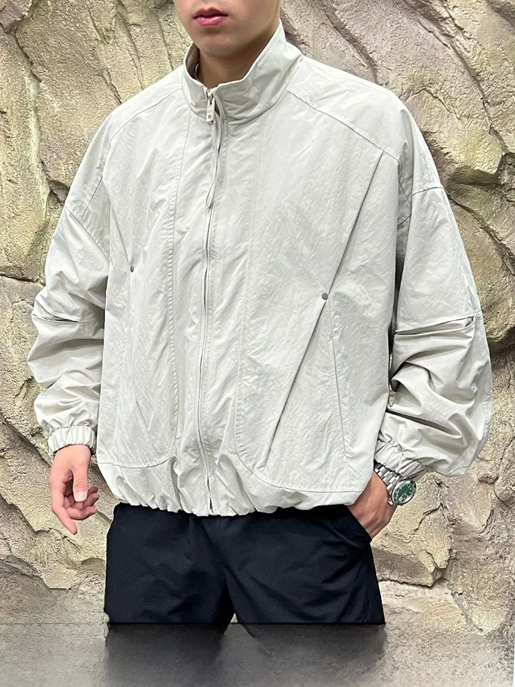 

Мужская куртка в американском стиле с заклепками, свободного кроя, с короткими рукавами «летучая мышь», весна 2026, новая модель, повседневная, на молнии, однотонная