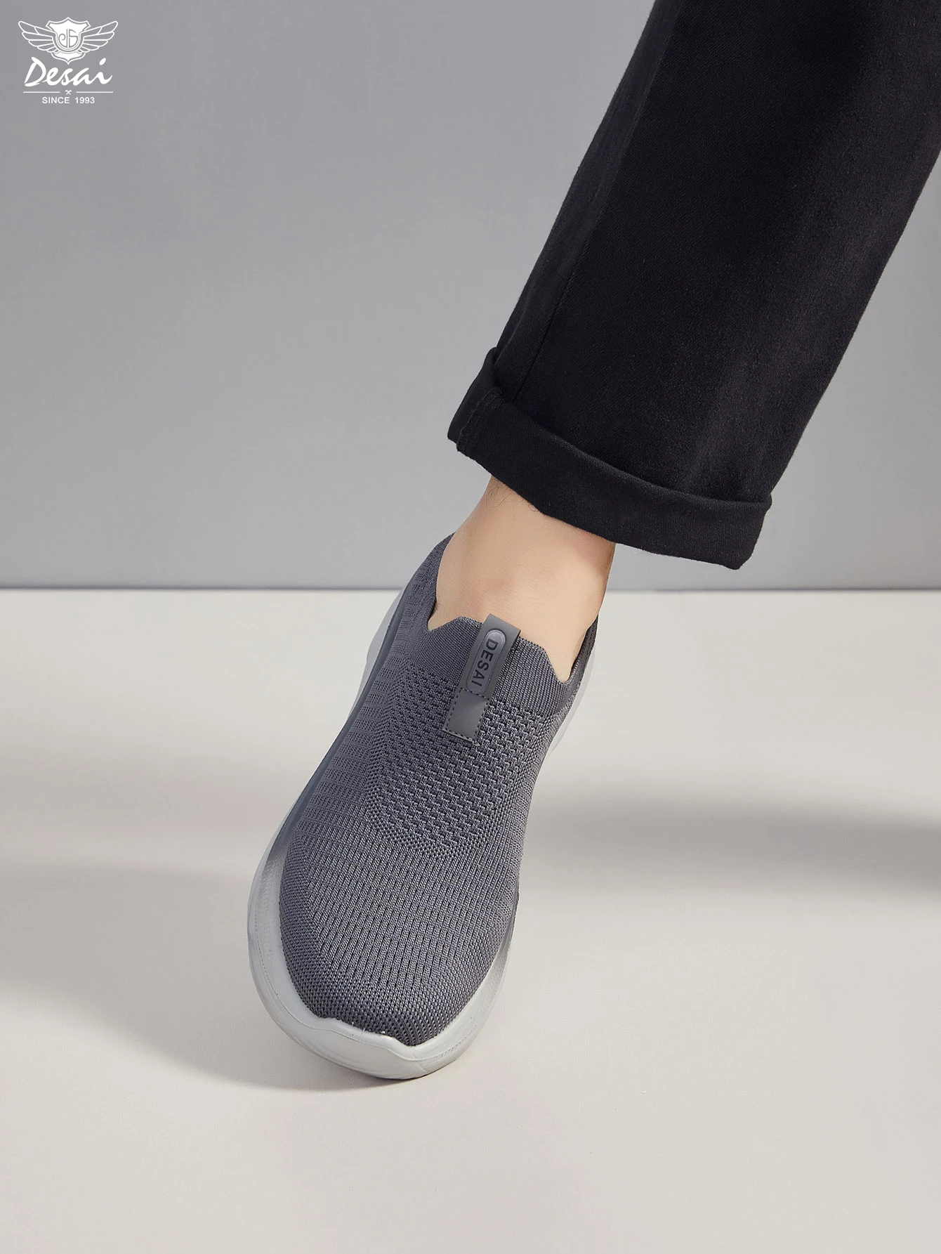 Desai Herren-Slipper mit breiter Passform, gestrickt, leichte Komfortschuhe für den täglichen Gebrauch. – Detail 7