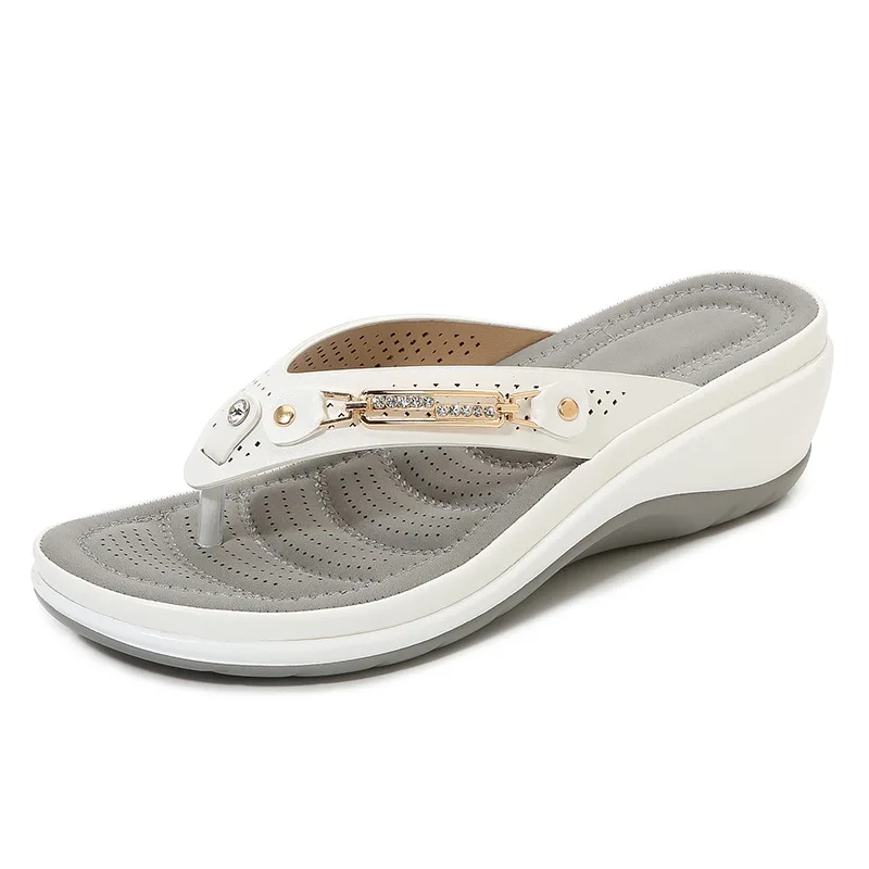 

Women's Slippers Summer New Fashion Metal Button Slides Shoes Wedge Beach Sandals Women Outside Platform Leisure Flip Flops