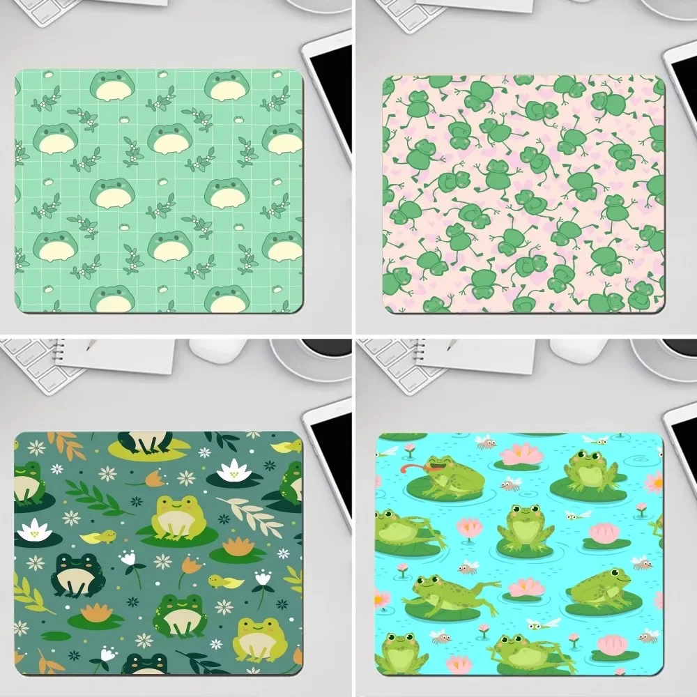 Kawaii frogs Mousepad 25x29cm Small Gaming Mouse Pad Gamer Desk Mat Keyboard Pad Decoration Mause Pad Office Desk Accessories