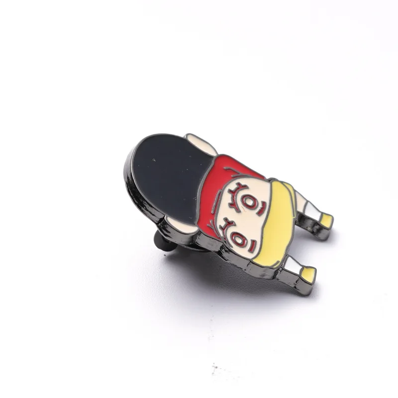 Anime Japanese Cartoon Crayons Xiaoxin Around Shinnosuke Decorative Alloy Creative Badge Brooch Jewelry