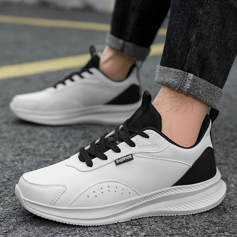 

New Men Shoes Casual Shoes Leather Lace-Up Casual Sports Shoes Outdoor Wear-Resistant Vulcanized Shoes High-Quality Men Shoes